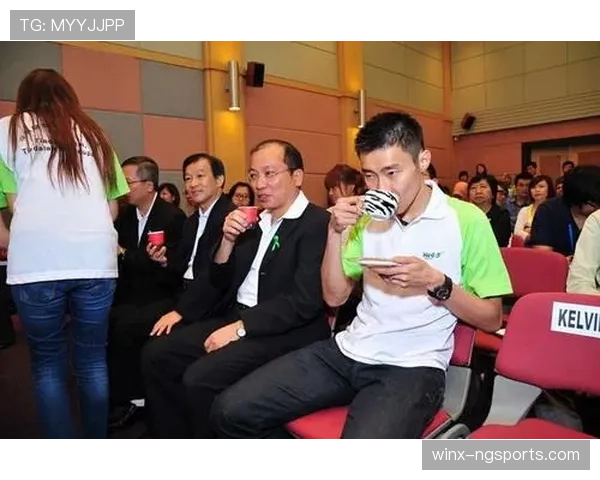 李宗伟退役后天天喝冰美式，自律到连咖啡因摄入都掐秒表？